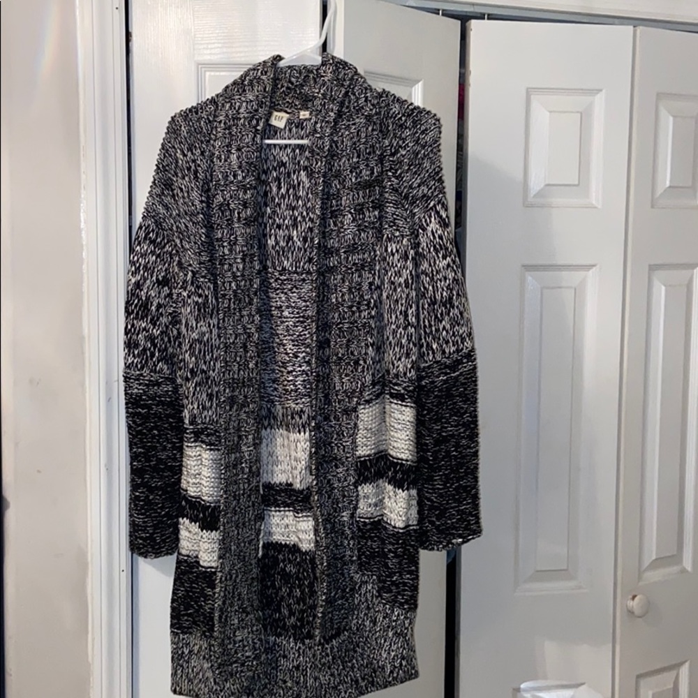Gap Sweater